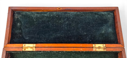 Victorian mahogany presentation case, brass cartouche