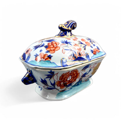 Rare Mason’s Ironstone sauce tureen, "Oyster Pattern" with turquoise base, hand-painted Regency period, circa 1815–1825