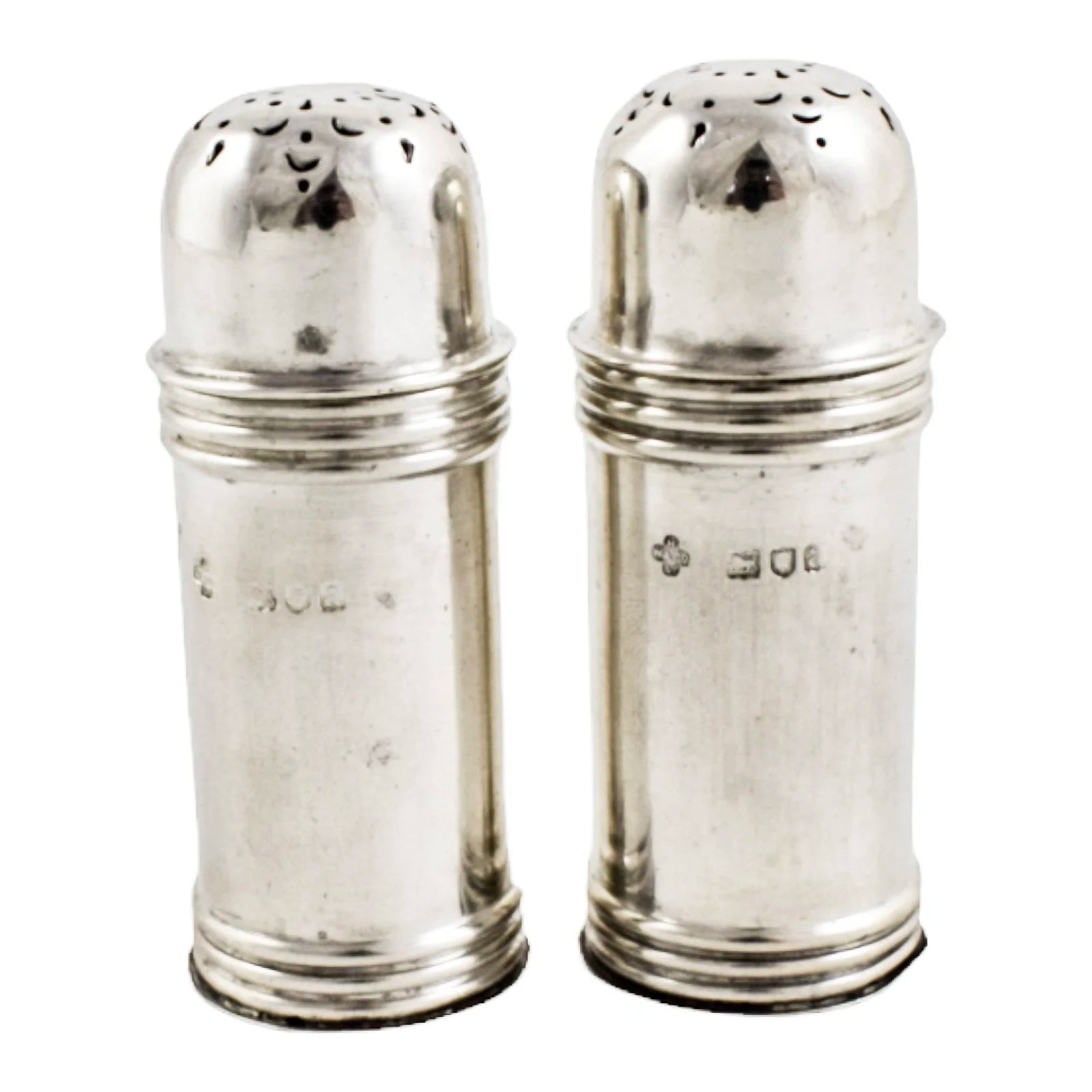 Pair of Victorian sterling silver pepper salt shakers with ribbed girdles