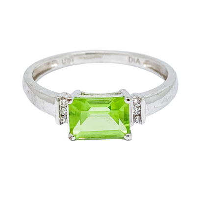 Art Deco style 9ct white gold baguette peridot and diamond dress ring, size O