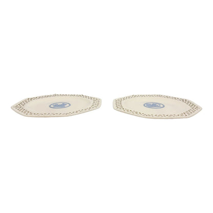 Pair of mid-Victorian Wedgwood Queen's Ware porcelain Neoclassical octagonal plates