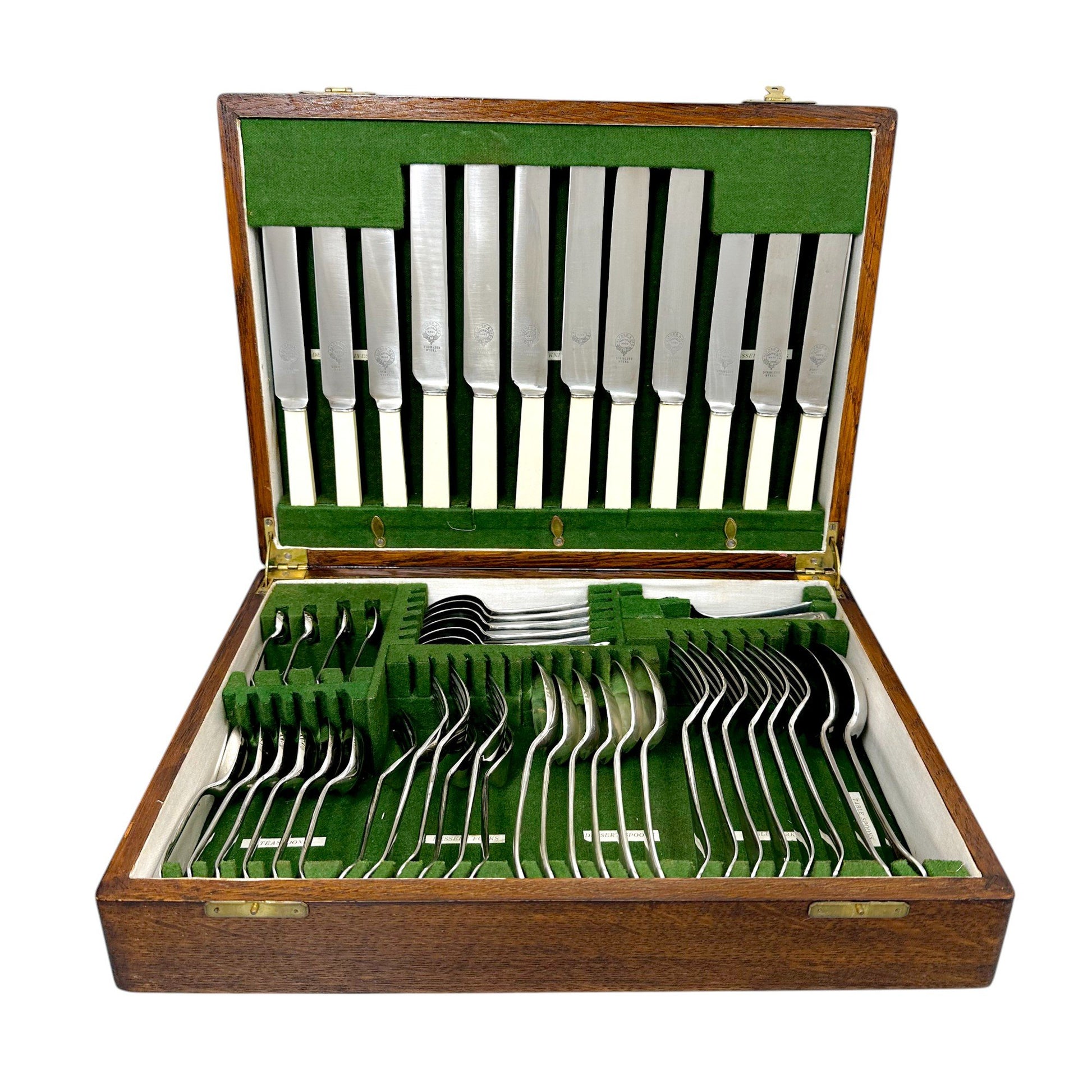 Art Deco 6 person 50 piece oak cutlery canteen full dinner set