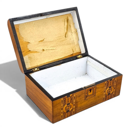 Victorian Tunbridge Ware walnut sewing box, mosaic