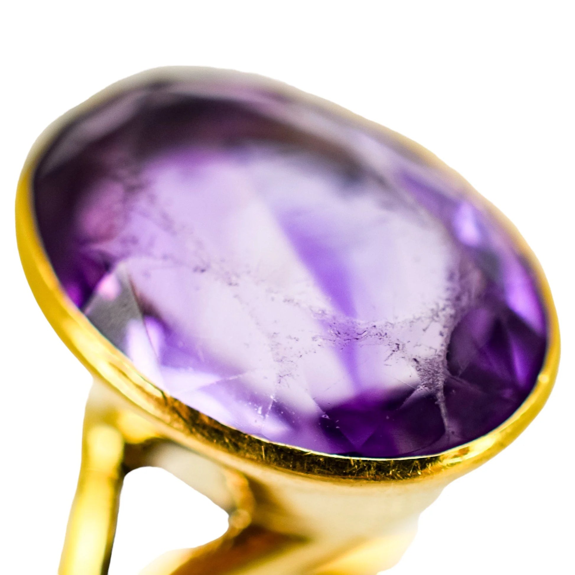 Vintage 6.4ct amethyst solitaire cocktail ring in 9ct yellow gold, size L ½