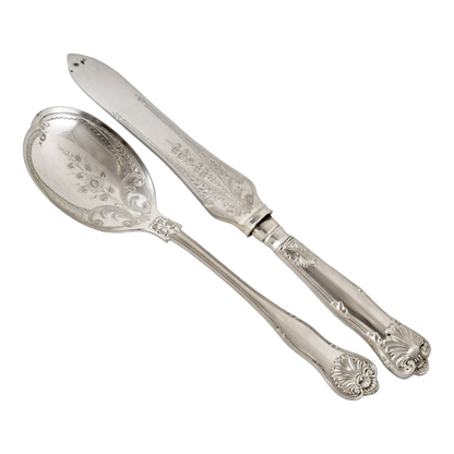 Victorian Queens silver plate 16 piece 6 person fish cutlery set, 4 servers in oak canteen