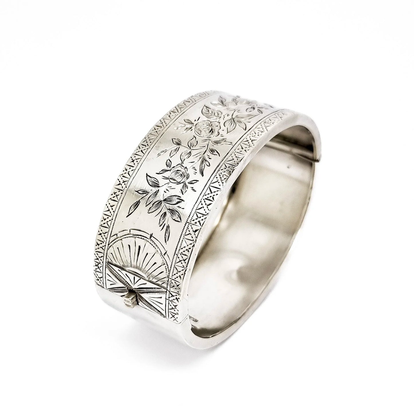 Large Victorian sterling silver Aesthetic cuff bangle / wide bracelet engraved with roses