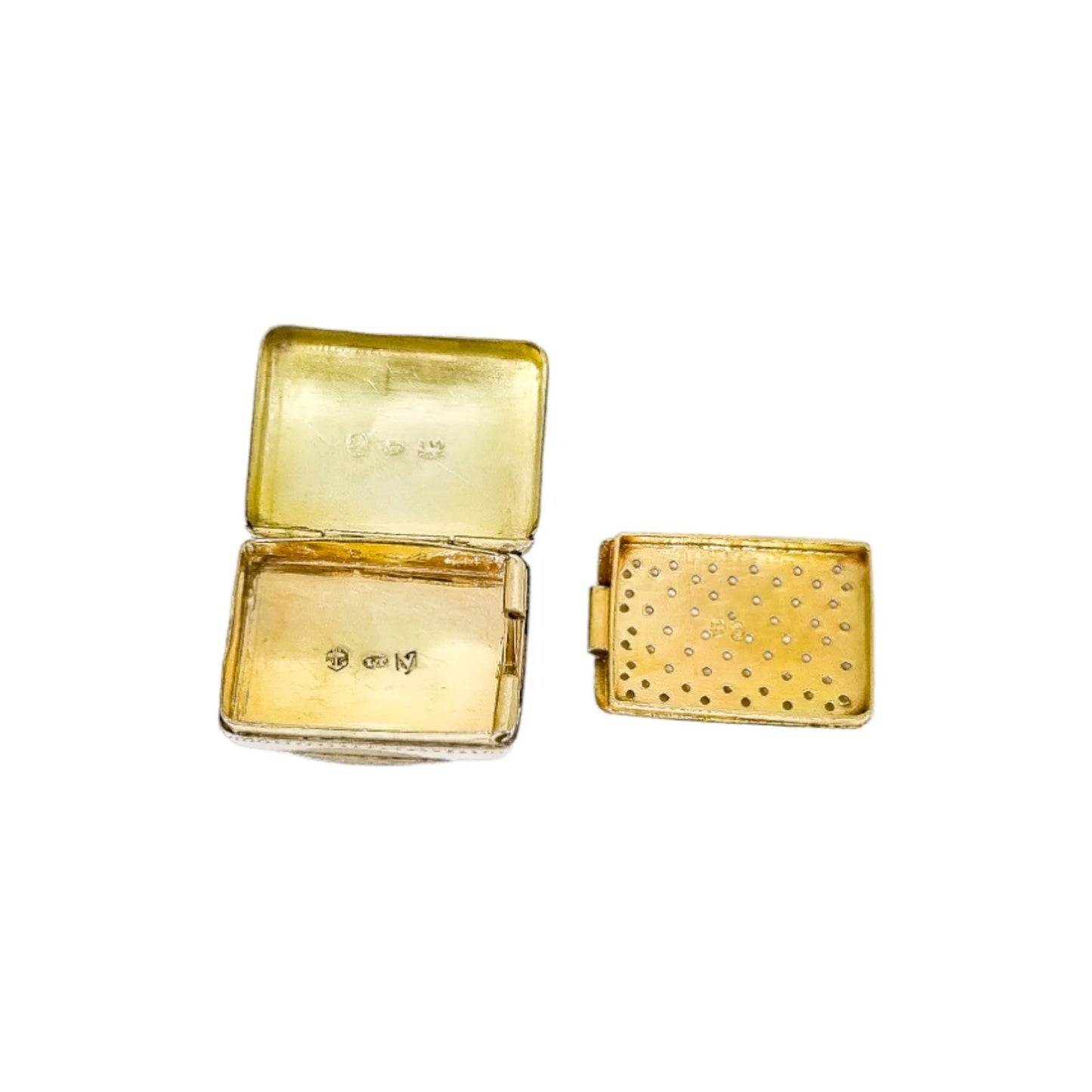 George IV vinaigrette in sterling silver gilt with floral engraving and vacant cartouche, John Thropp, 1822