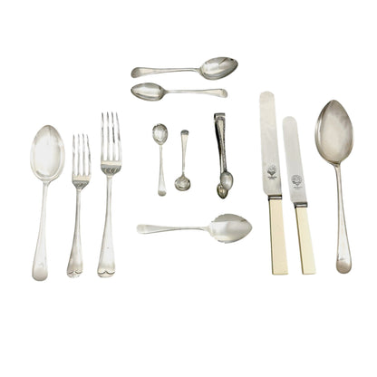 Art Deco 6 person 50 piece oak cutlery canteen full dinner set