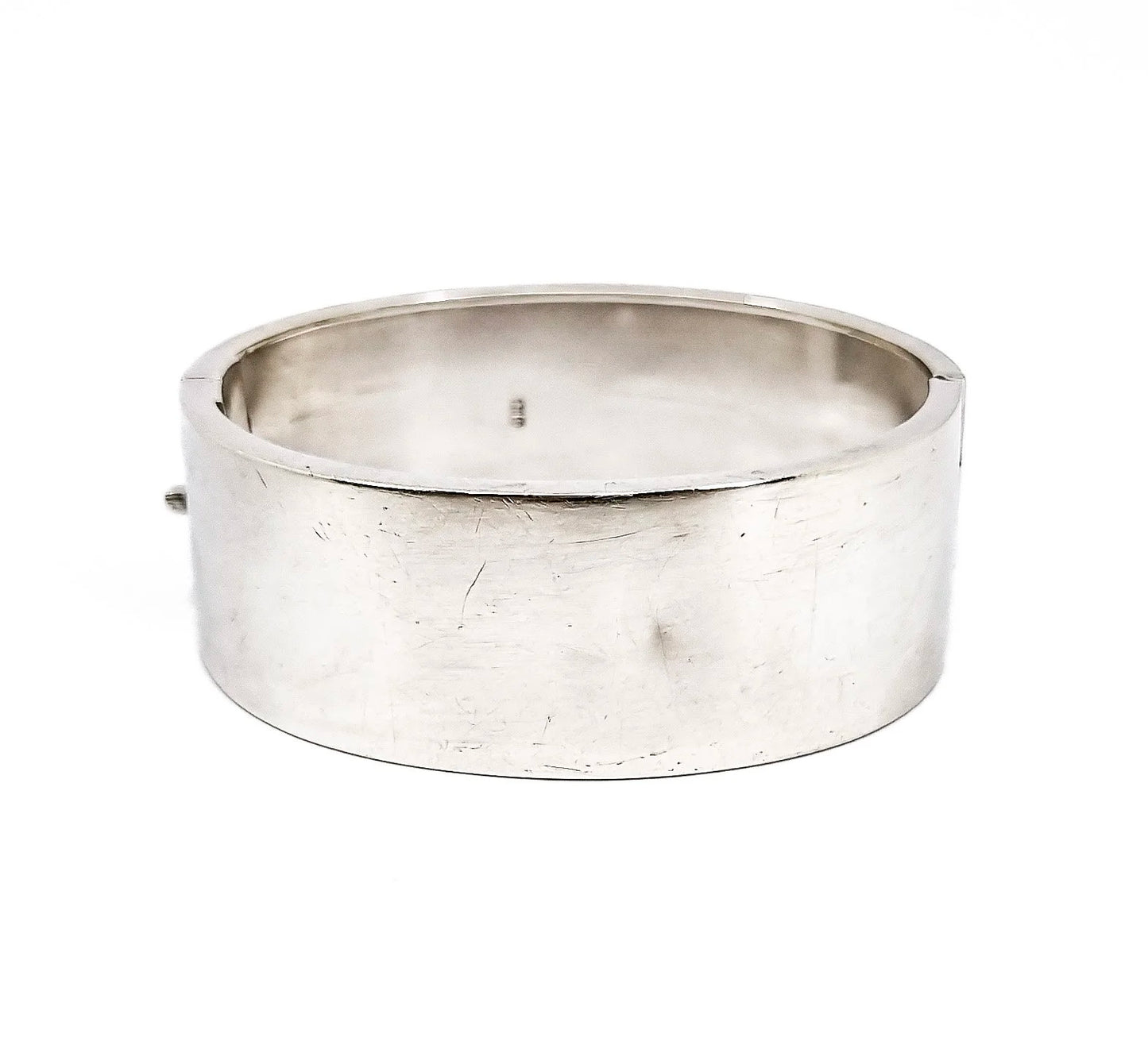 Large Victorian sterling silver Aesthetic cuff bangle / wide bracelet engraved with roses