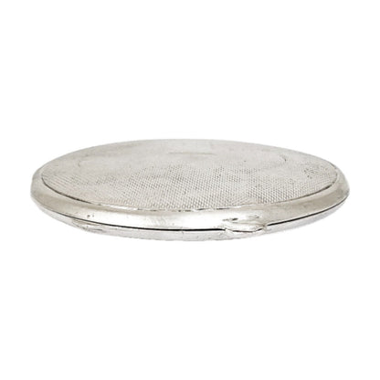 Art Deco sterling silver engine-turned powder compact case, vacant cartouche