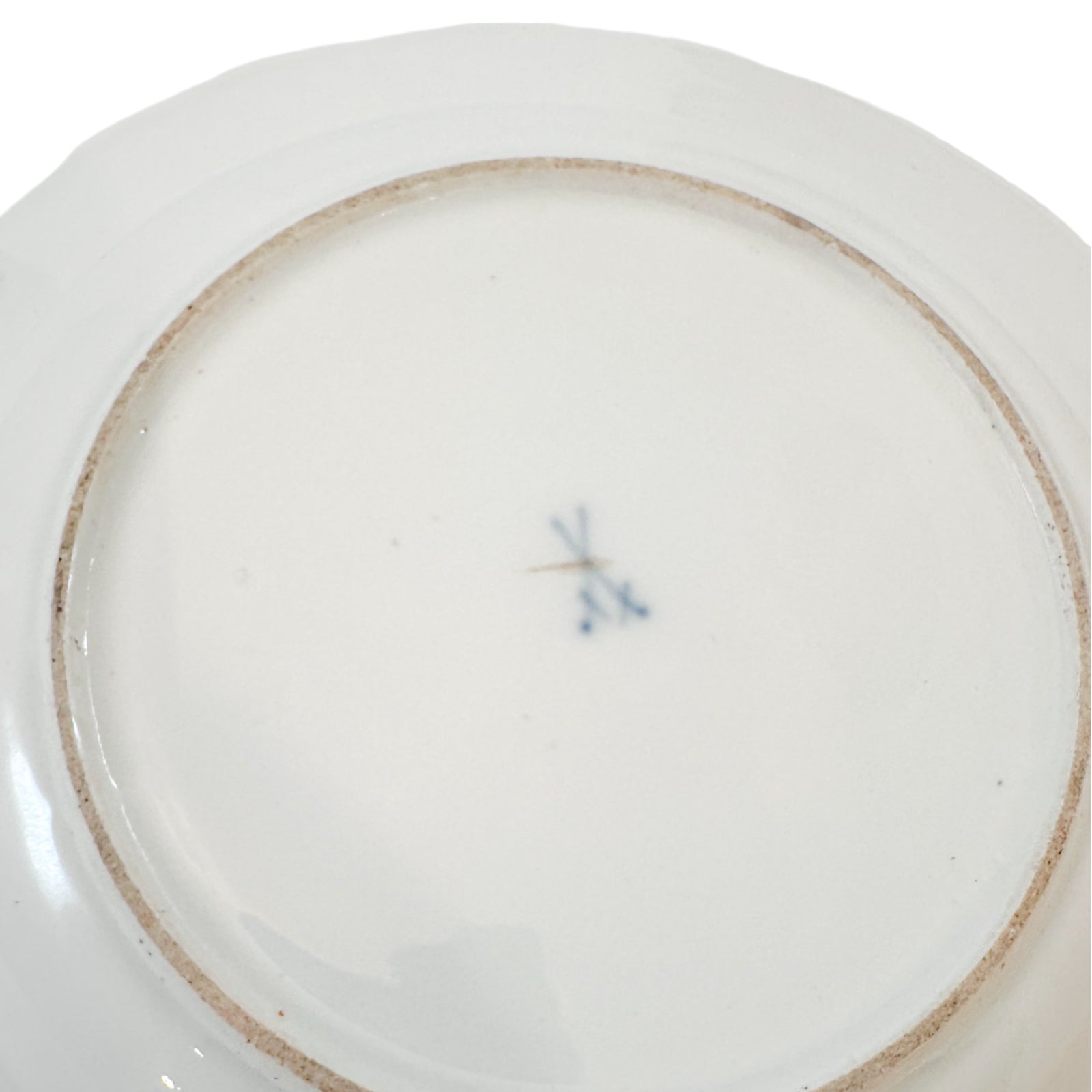 1820's Meissen porcelain scalloped rim plate with decoration of bird, insects and flowers