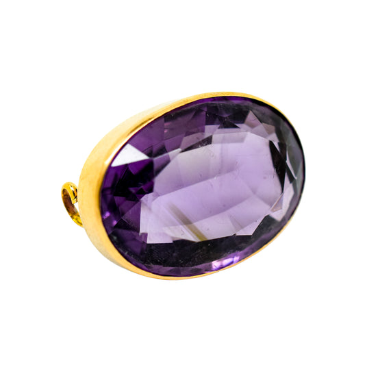 Large Victorian 25ct amethyst statement brooch, 9ct yellow gold