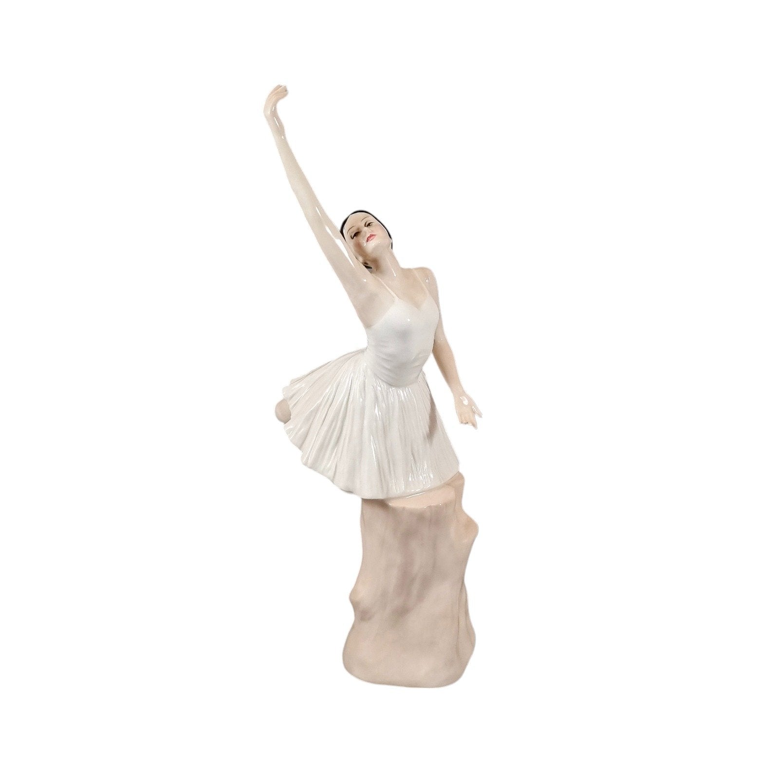 Boxed Royal Doulton porcelain figurine, Reflections “Ballerina” HN3197