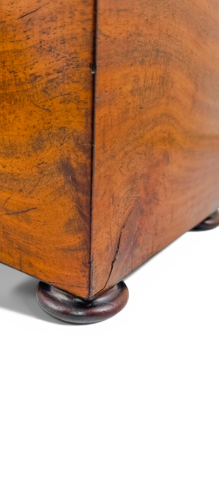 Regency mahogany twin tea caddy, original canisters