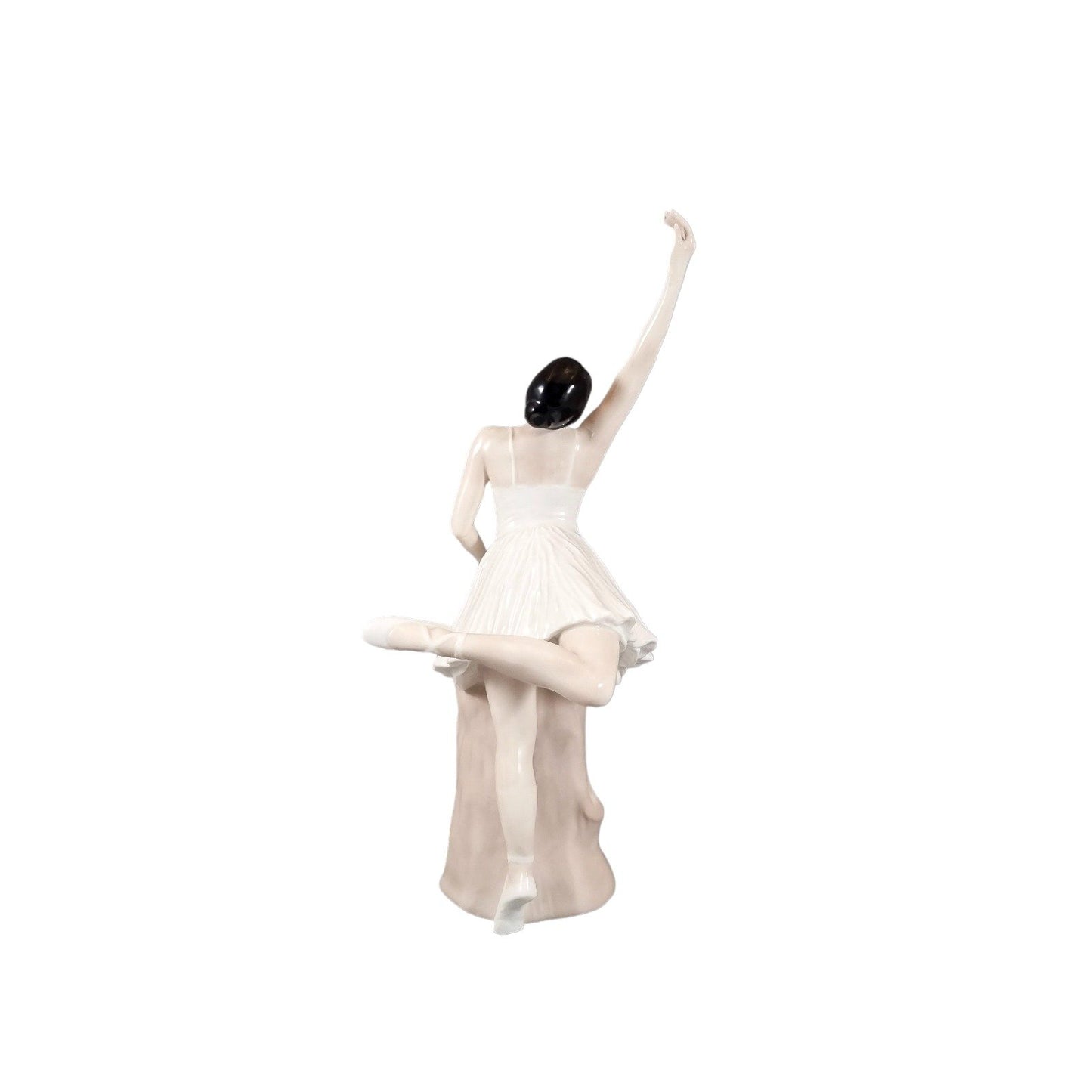 Boxed Royal Doulton porcelain figurine, Reflections “Ballerina” HN3197