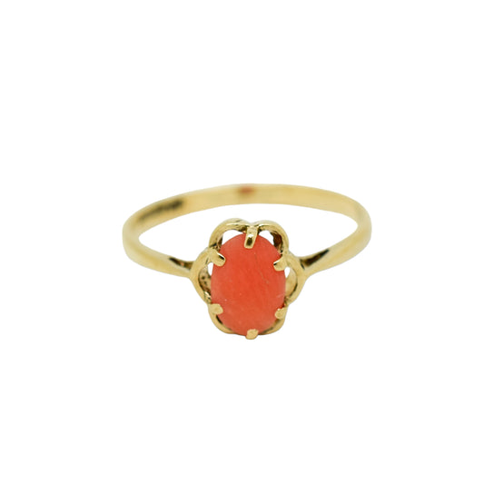 Vintage 9ct yellow gold oval pink cabochon coral dress ring, size L