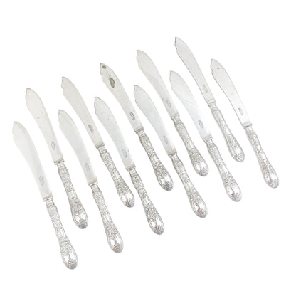 Late Victorian Mappin & Webb silver plated 24 piece 12 person fish cutlery set in oak canteen