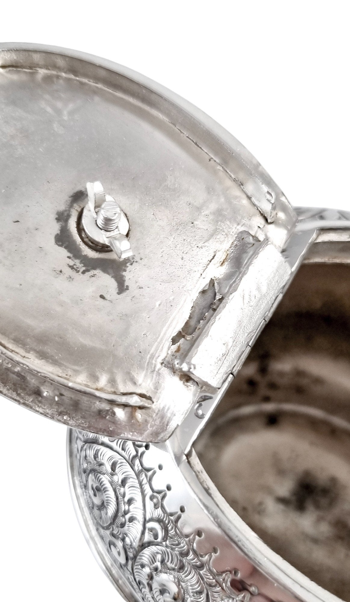 Antique Victorian silver plated three-piece tea set, Rococo Revival and Aestheticism, c. 1880s
