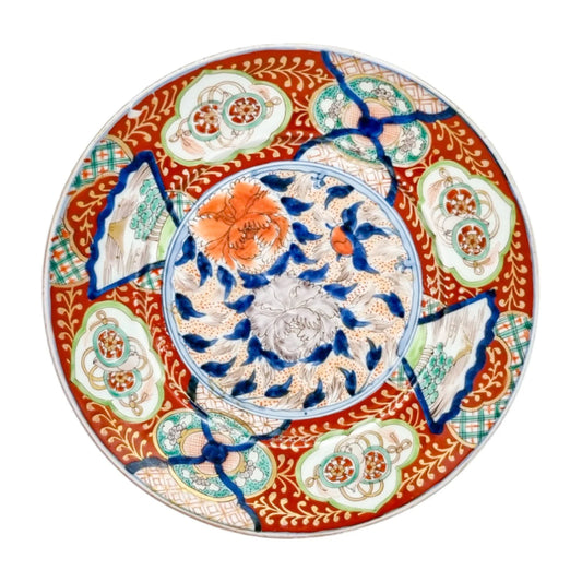 Japanese Meiji porcelain Arita Imari charger plate painted with flowers