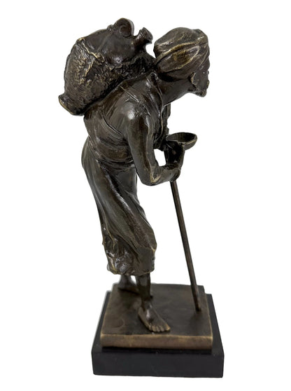 Paul Ludwig Kowalczewski bronze sculpture Arab Water Carrier, Braunlich & Langlotz