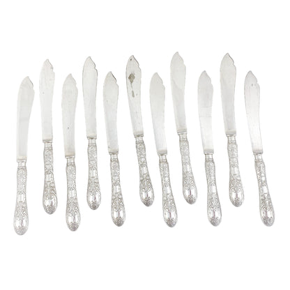 Late Victorian Mappin & Webb silver plated 24 piece 12 person fish cutlery set in oak canteen