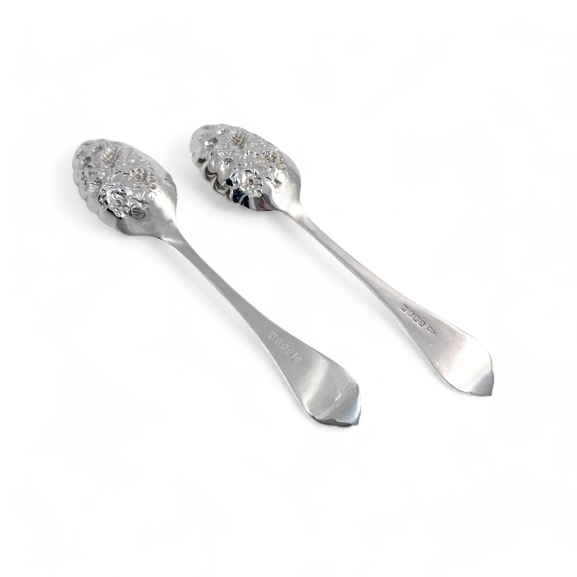 Victorian silver plate Walker & Hall boxed dessert serving cutlery set; Christmas nutcrackers and grape scissors