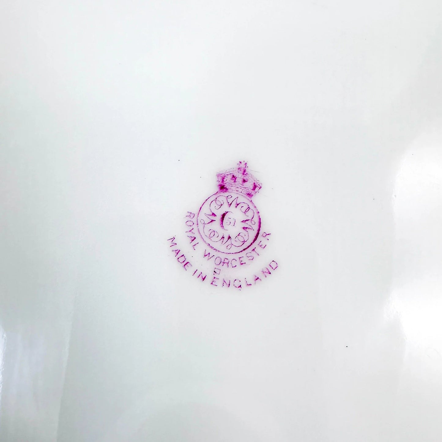 1920's Royal Worcester porcelain Jack Stanley hand-painted cabinet plate