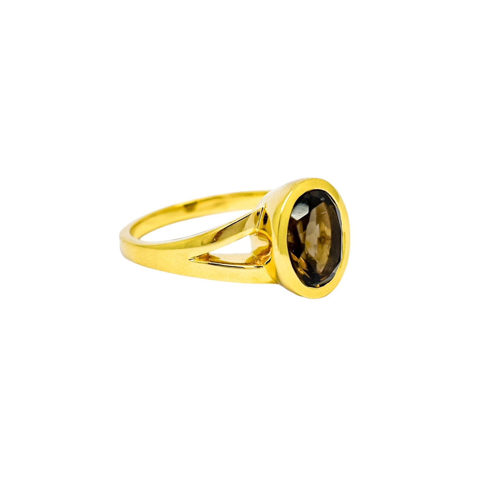 9ct yellow gold bezel set 2ct smoky quartz cocktail statement ring, size M