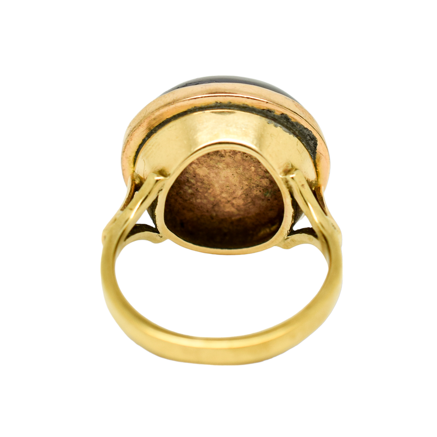Victorian 9ct yellow gold 32ct red garnet cabochon statement ring, size M ½