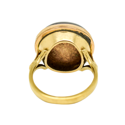 Victorian 9ct yellow gold 32ct red garnet cabochon statement ring, size M ½