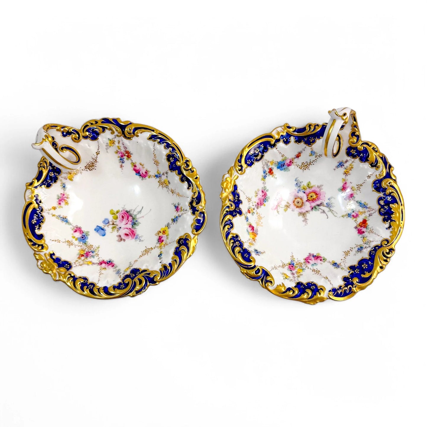 Edwardian Royal Crown Derby porcelain shell-shaped butter or caviar serving dishes
