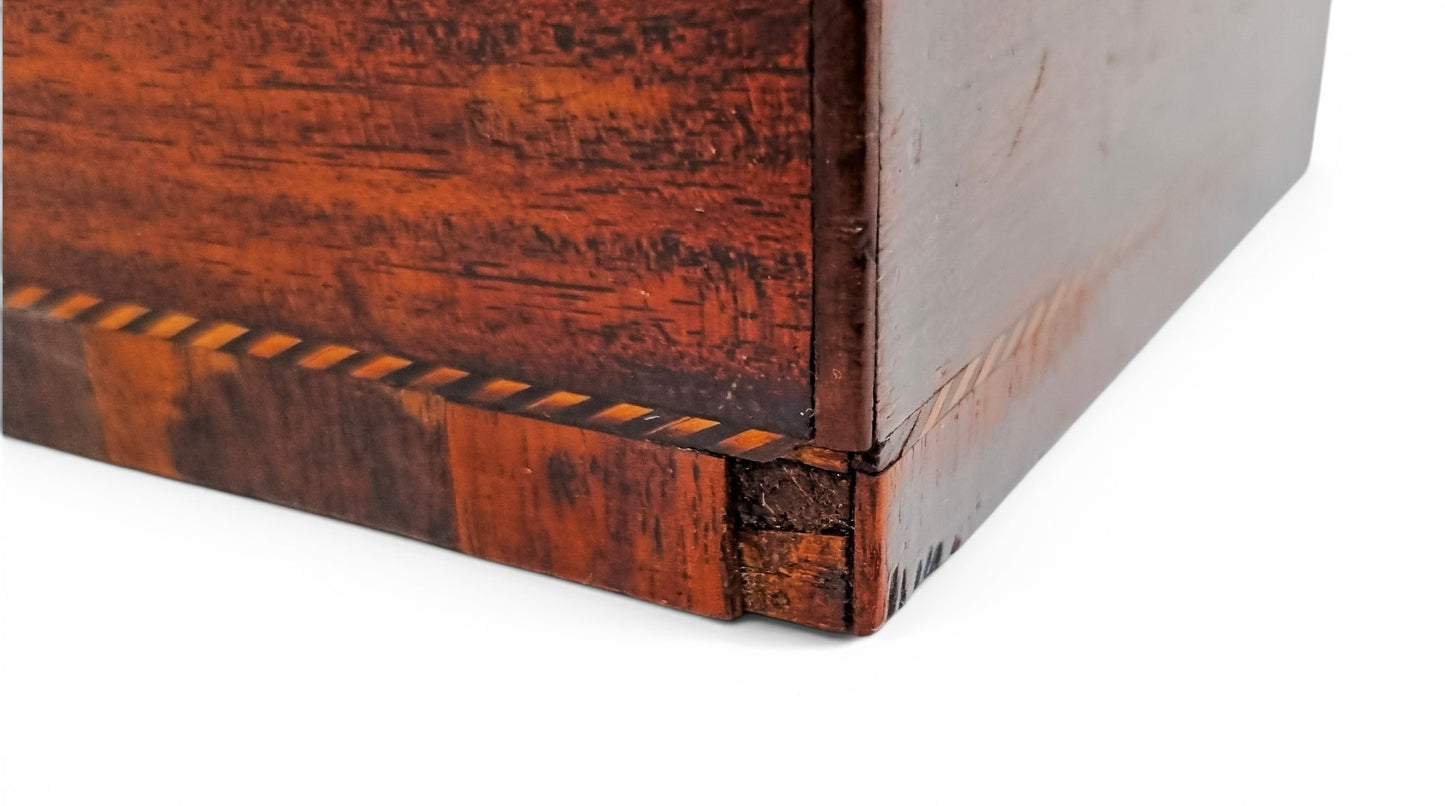 George III mahogany tea caddy, satinwood marquetry