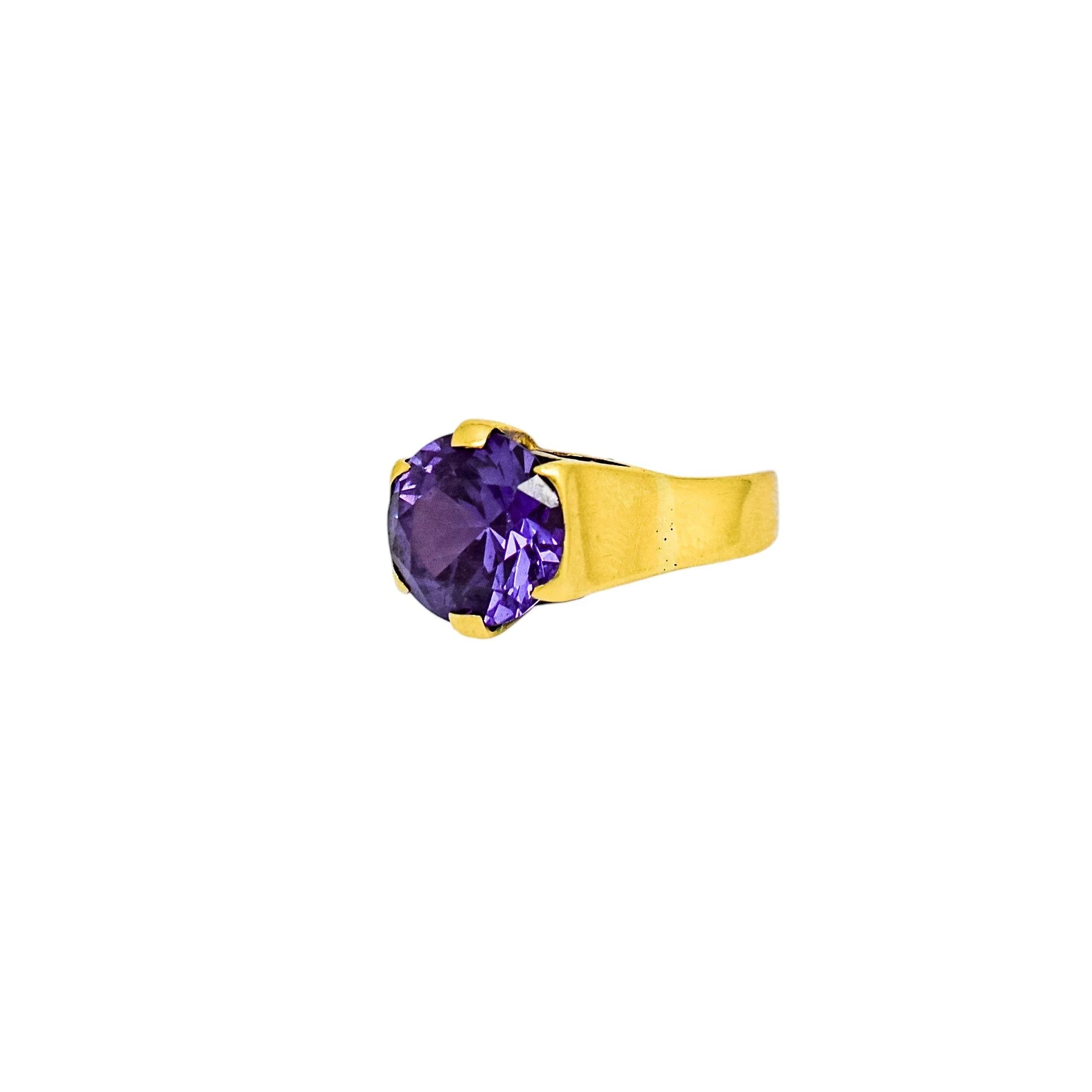 Vintage 9k yellow gold 4.8ct alexandrite sapphire colour-change statement ring, size N