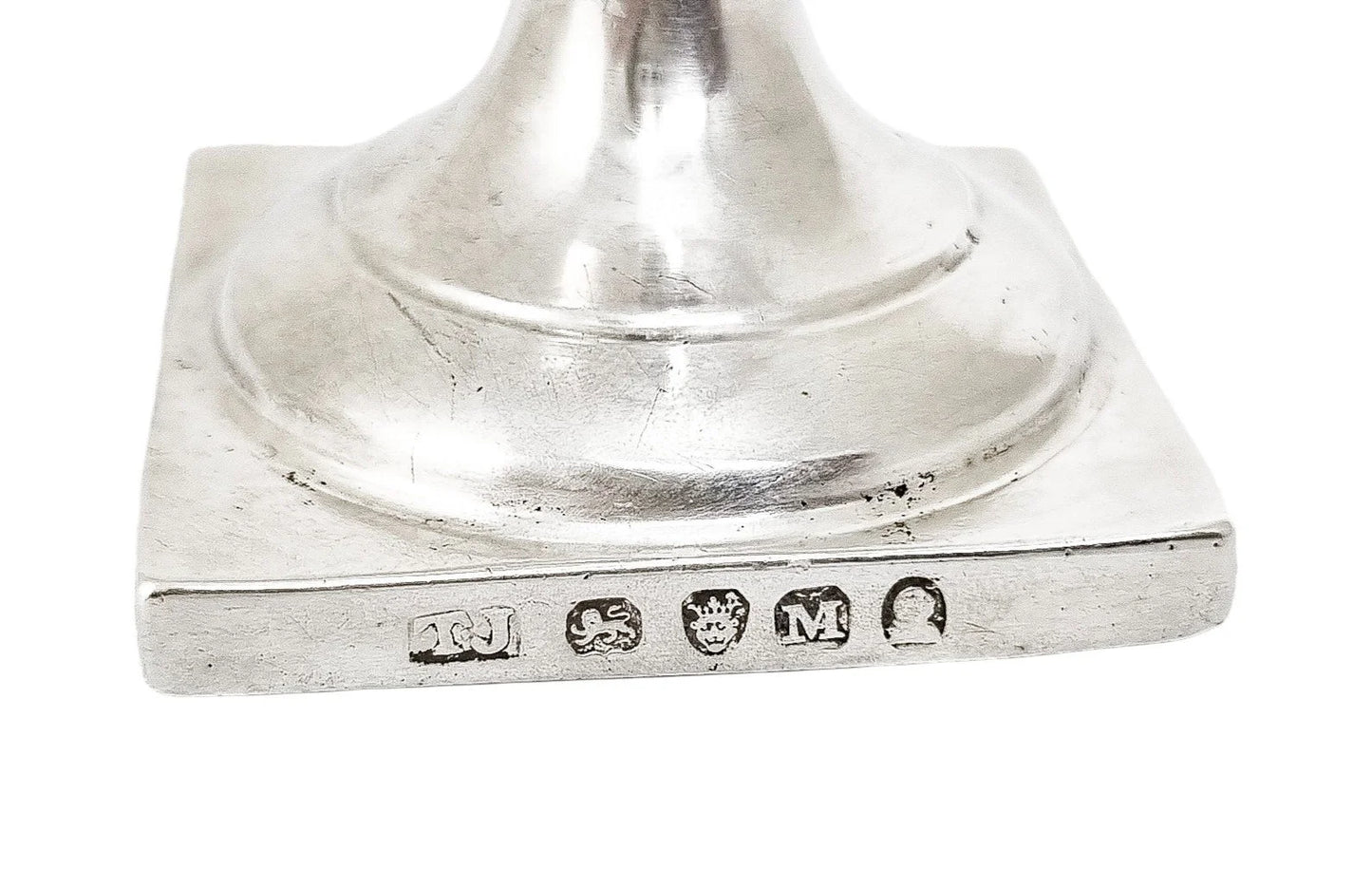 George III Thomas Johnson sterling silver sugar spice caster / muffineer, 1807