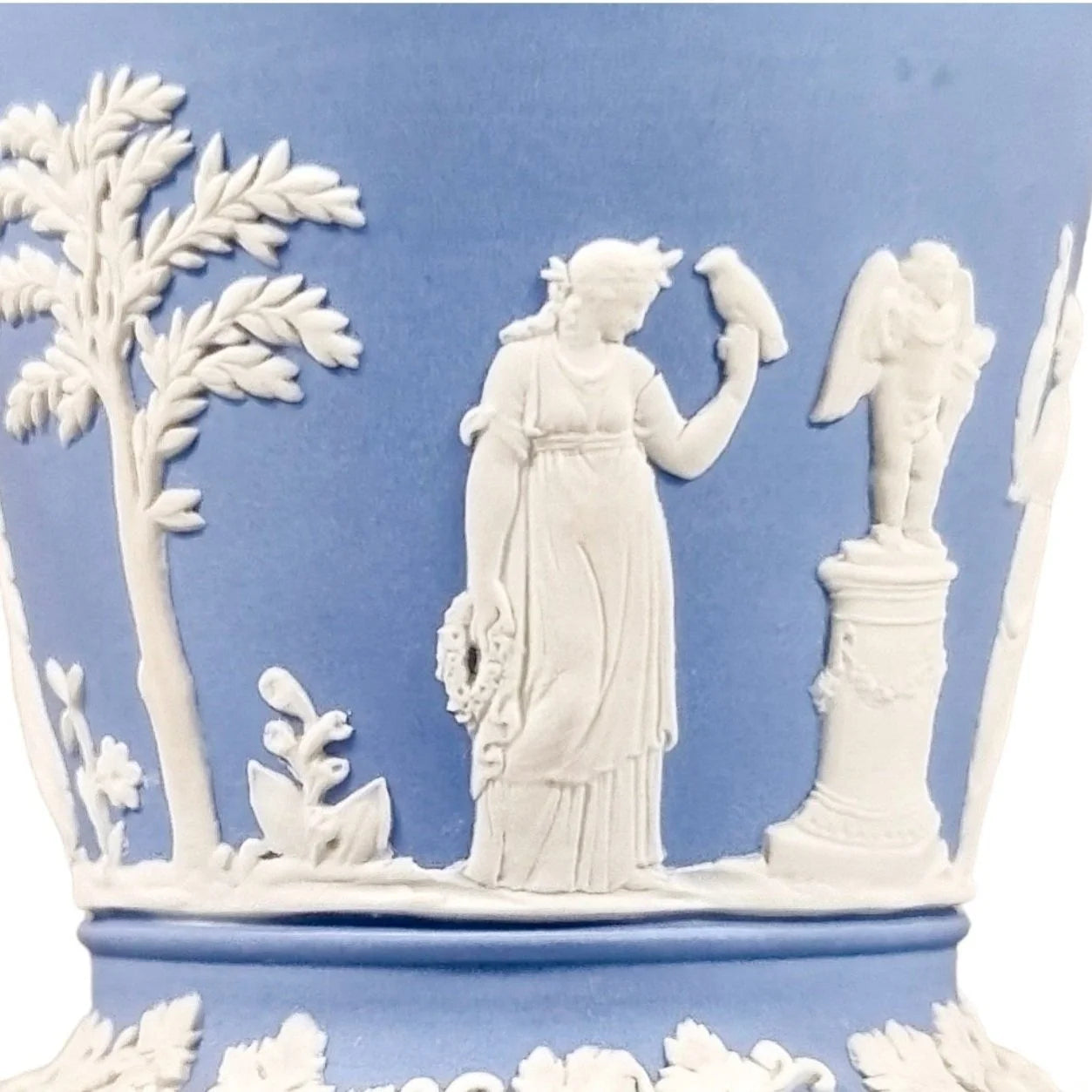 Wedgwood blue Jasperware flower pot /planter / vase with Greek Roman Neoclassical scenes