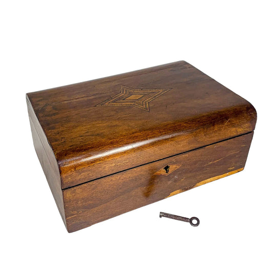 Victorian walnut workbox / jewellery storage box with working key and lift out lid
