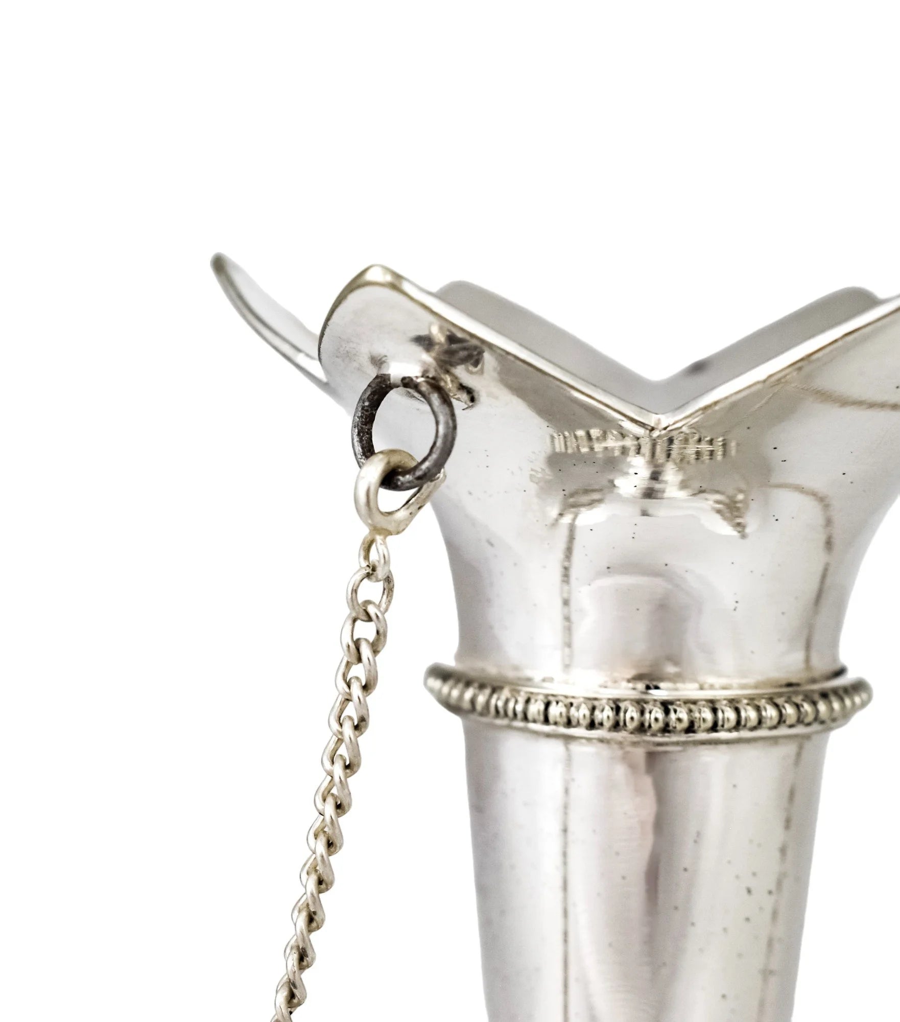 Victorian Mappin & Webb glass celery vase engraved with ferns on silver plated swan stand