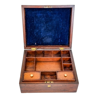 Romantic Victorian rosewood sewing / jewellery storage box with heart cartouche