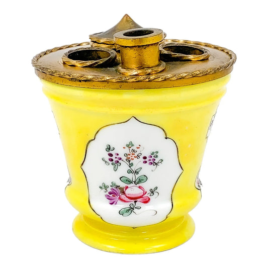Edme Samson Paris porcelain yellow inkwell and penholder with gilt bronze top, Chinese export style