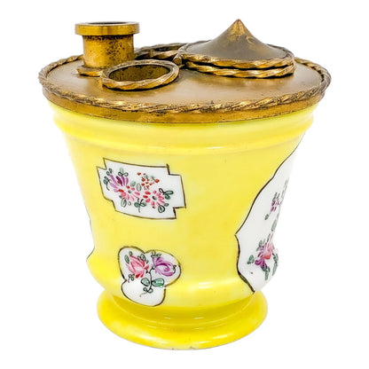 Edme Samson Paris porcelain yellow inkwell and penholder with gilt bronze top, Chinese export style