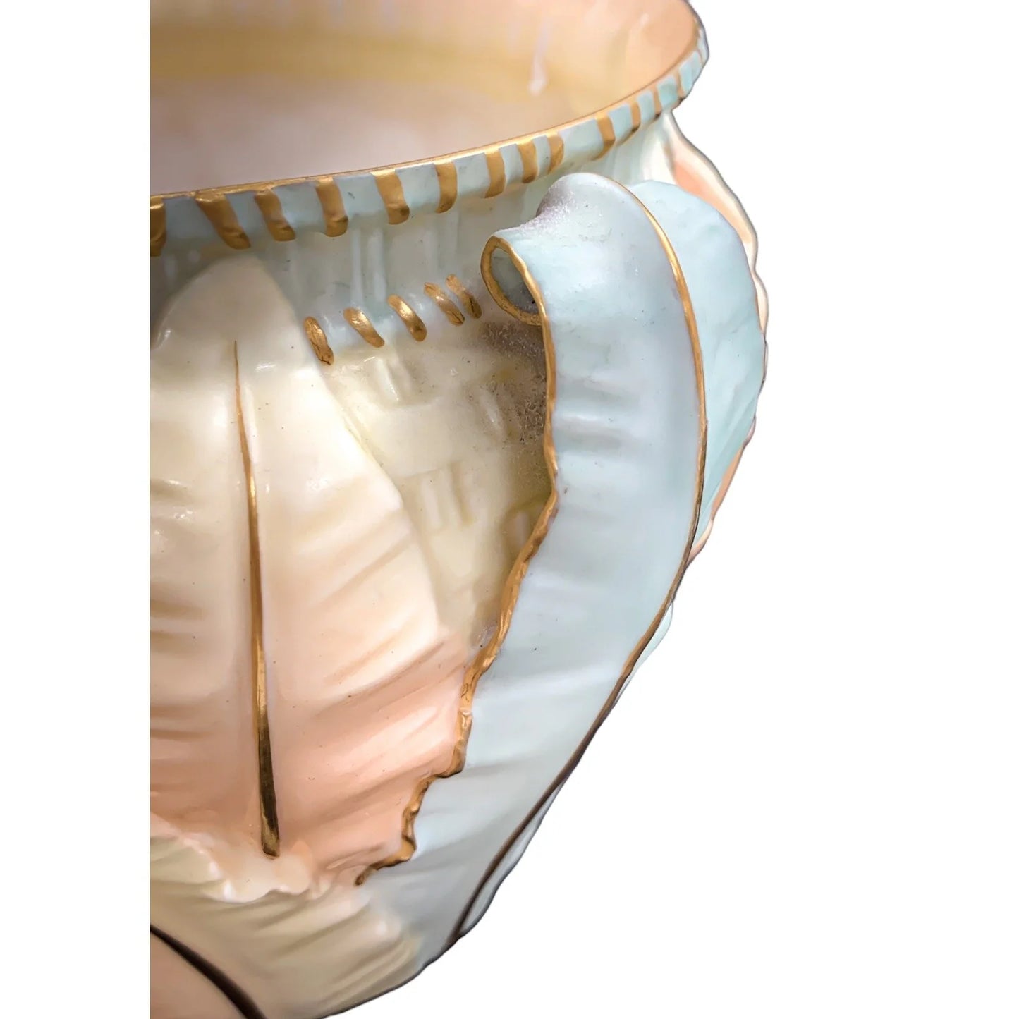 Art Nouveau Royal Worcester ivory blush planter/jardiniere/cache pot with leaf design