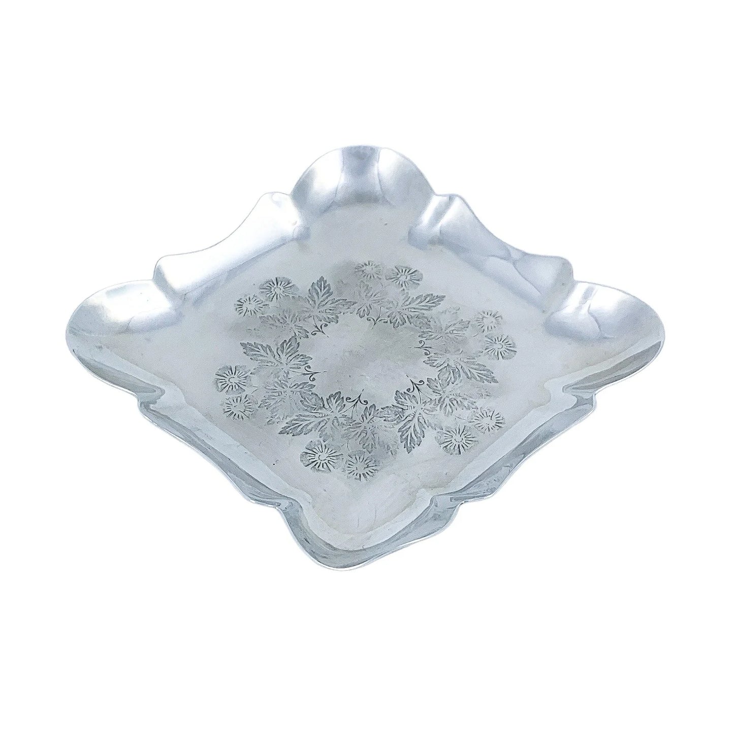 Sterling silver trinket dish in Art Nouveau style, fluted body with thistle design
