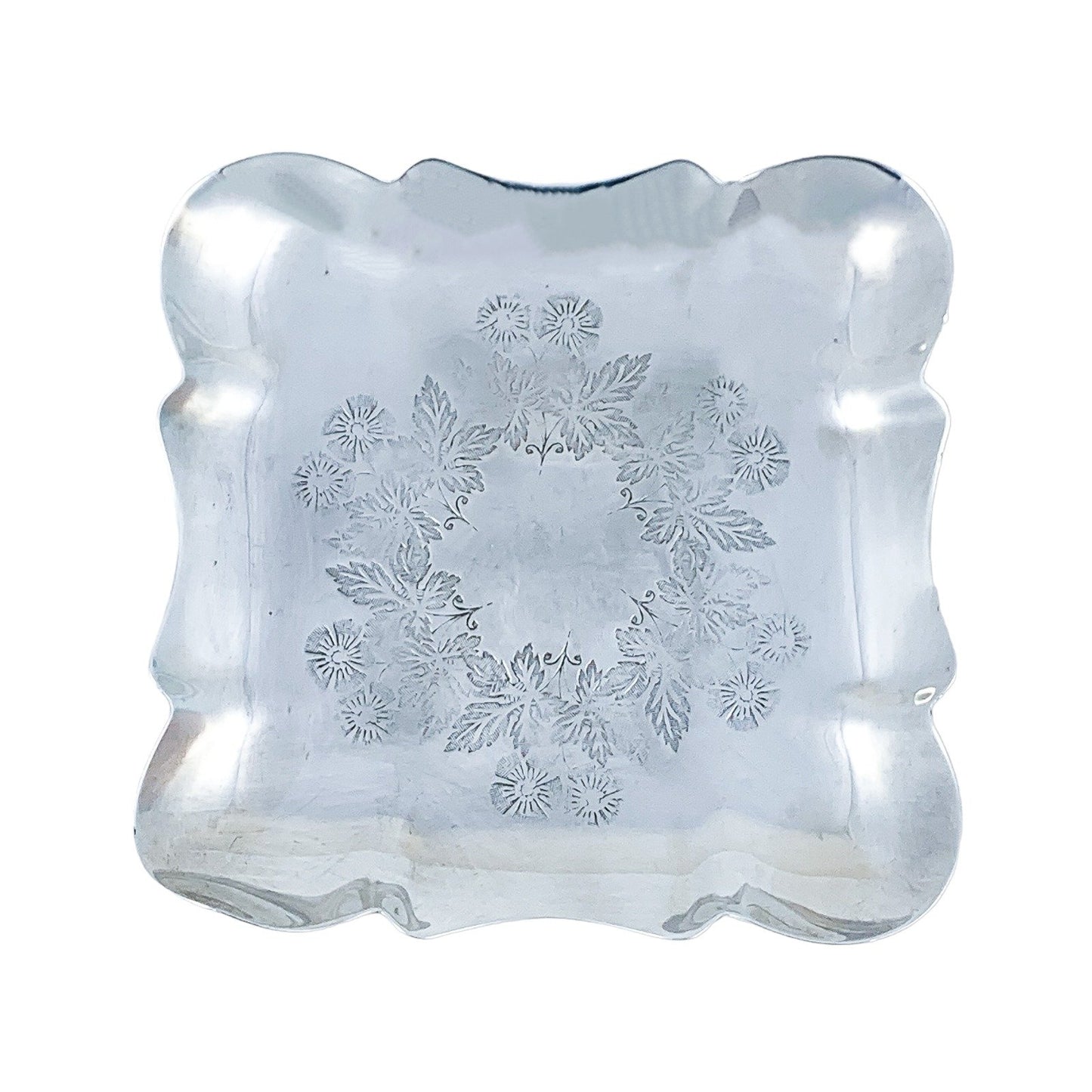 Sterling silver trinket dish in Art Nouveau style, fluted body with thistle design