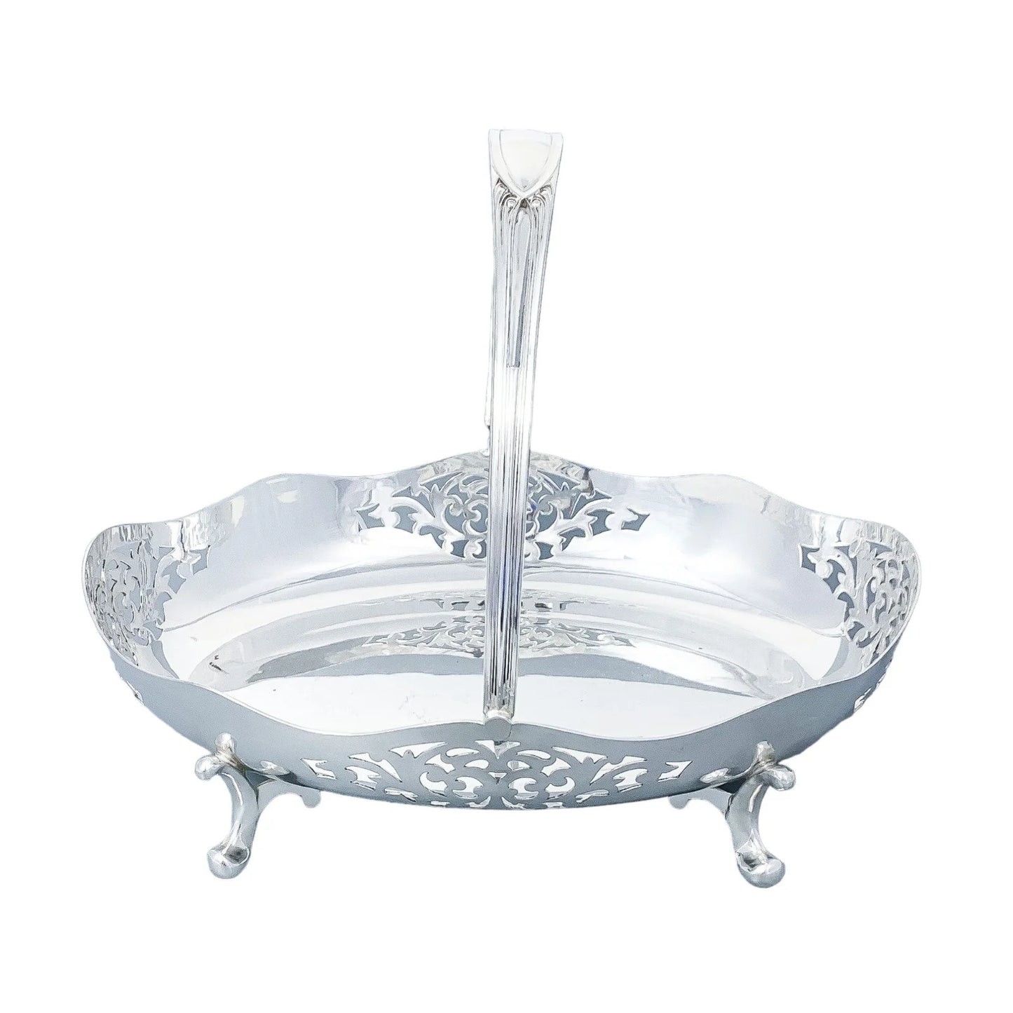 Elegant Edwardian silver plated pierced fruit basket with handle