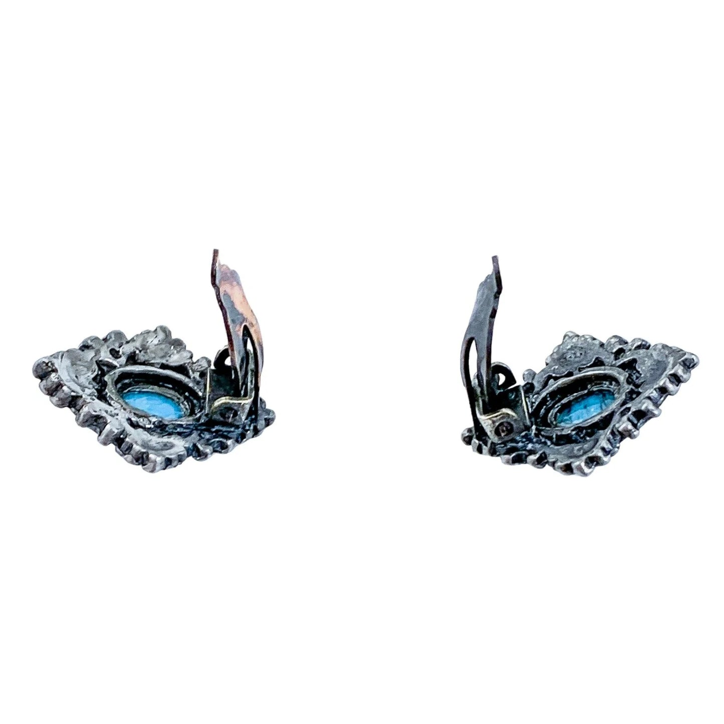 Vintage 1970s Czechoslovakian silvered brooch and ear clips set with blue Peking glass