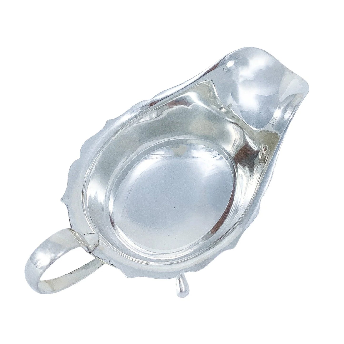 1920’s silver plated gravy / sauce boat by Viners of Sheffield