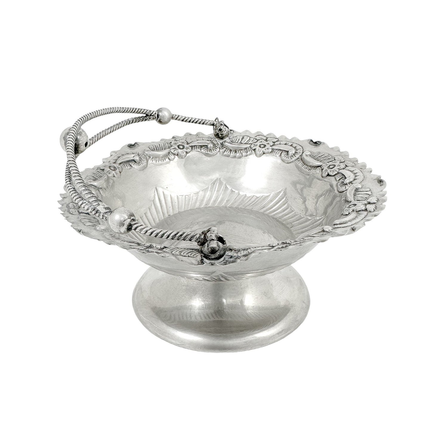 Victorian sterling silver sweetmeat dish / bonbon basket