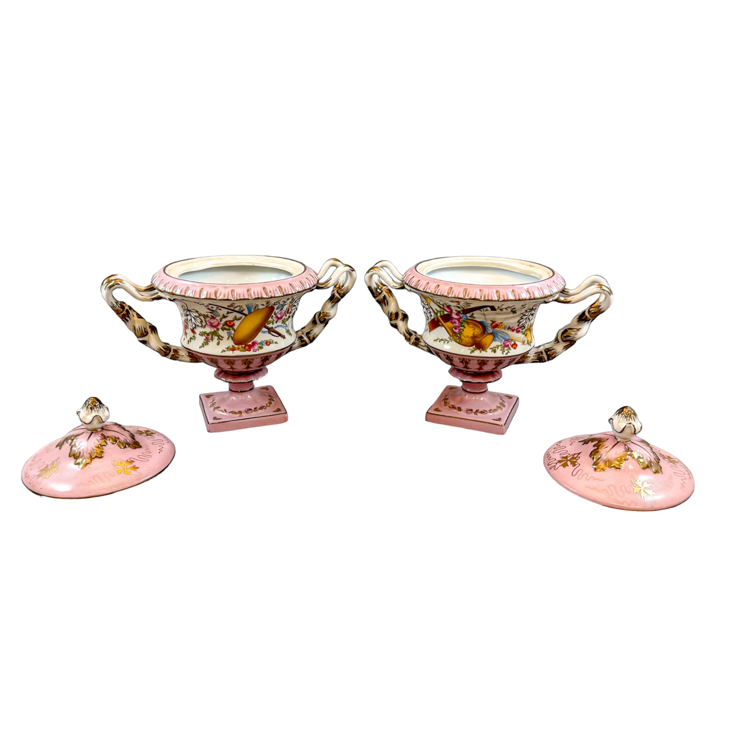 Rococo pair of Sèvres style ceramic blush pink pedestal lidded tureens