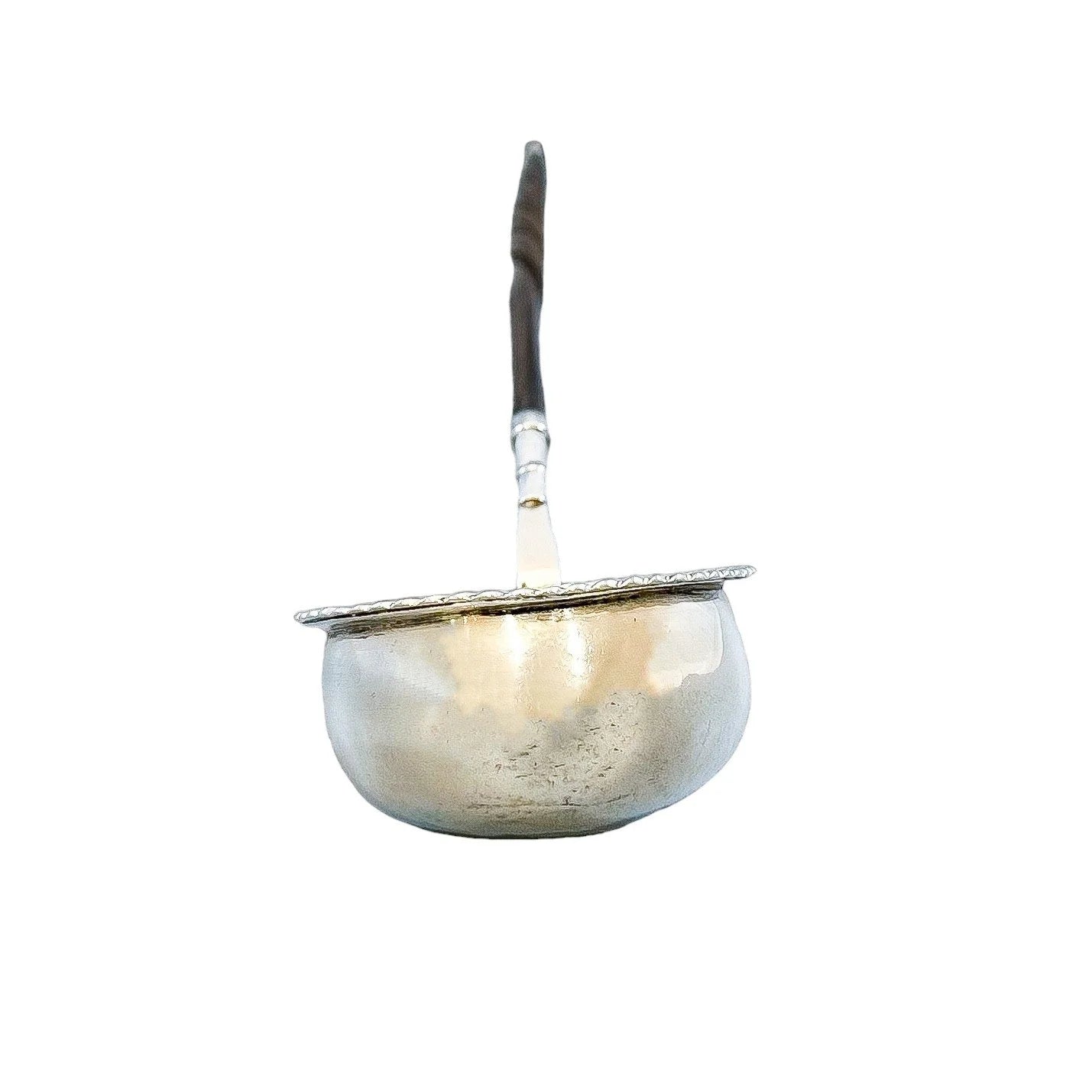 Sterling silver Georgian toddy / punch ladle with twist handle