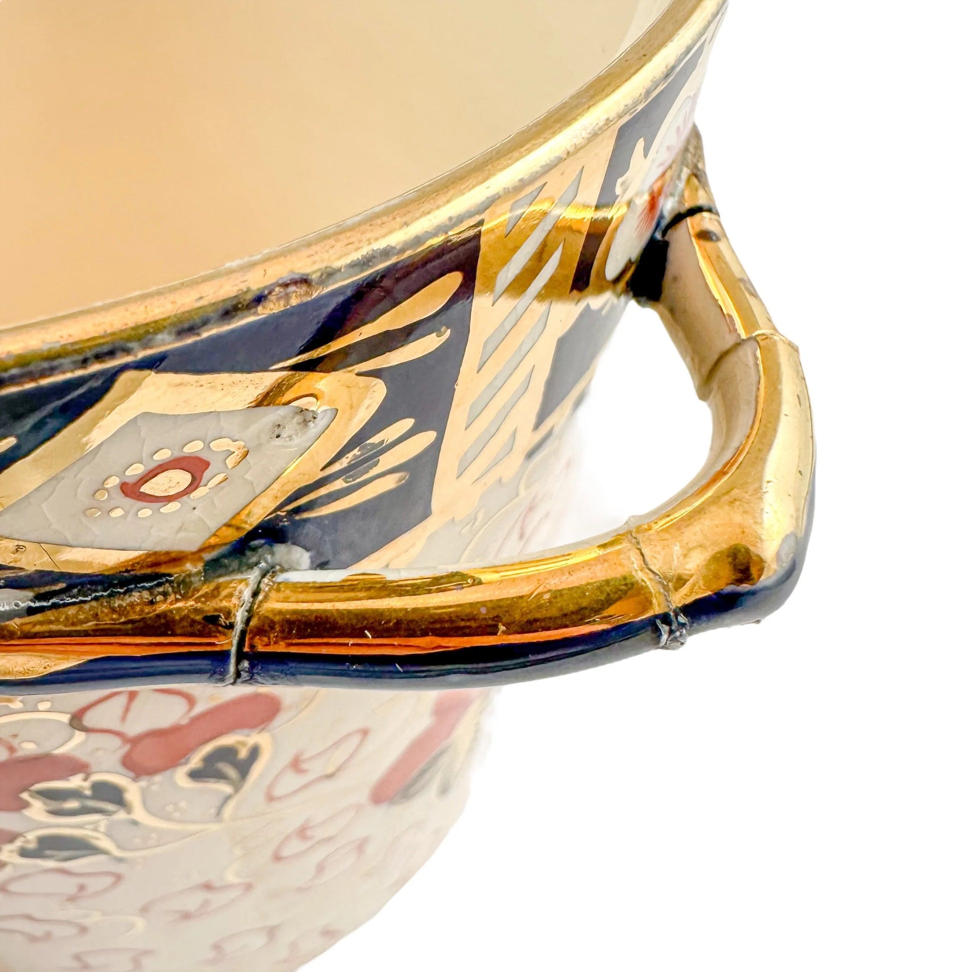 Victorian Royal Crown Derby Imari two-handled large biscuit barrel